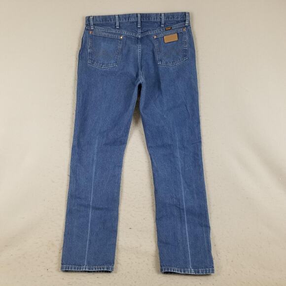 Wrangler Jeans Mens 40x34 Blue Cowboy Cut Original Fit Straight Leg Denim 13MWZ - Picture 5 of 13